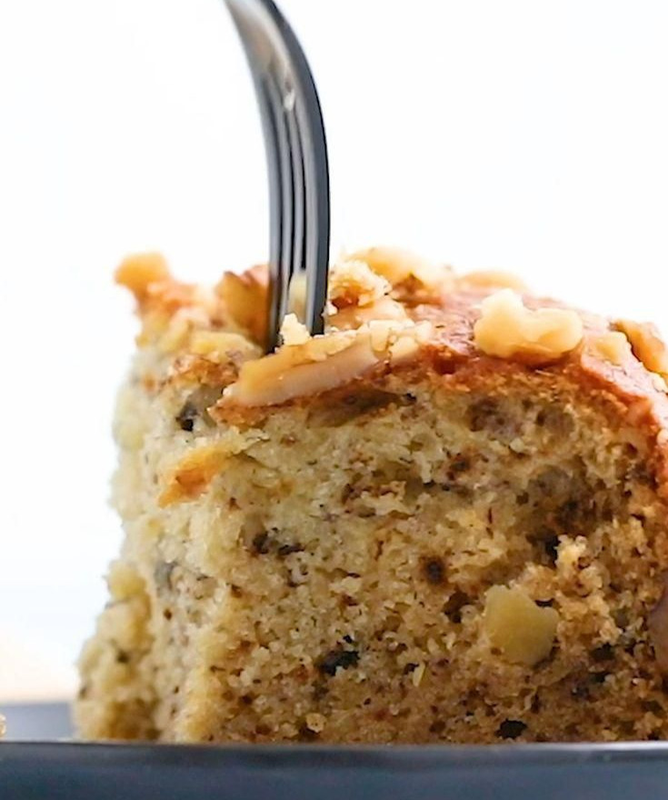 Banana Walnut Cake