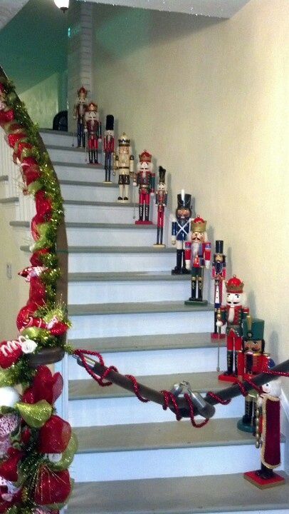 Traditional Nutcracker Theme