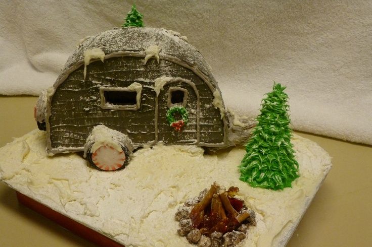 Vintage Camper Gingerbread House