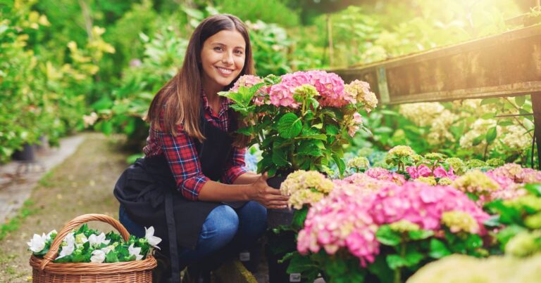 Want Healthier Plants? Try These 20 Genius Gardening Life-Hacks!