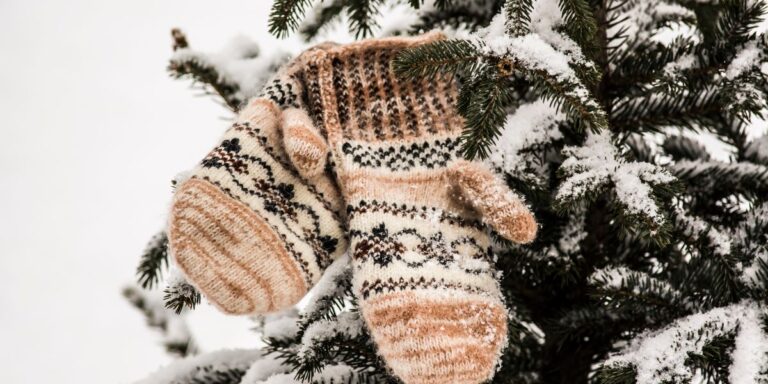 10 Creative Upcycling Ideas to Warm Up Your Winter