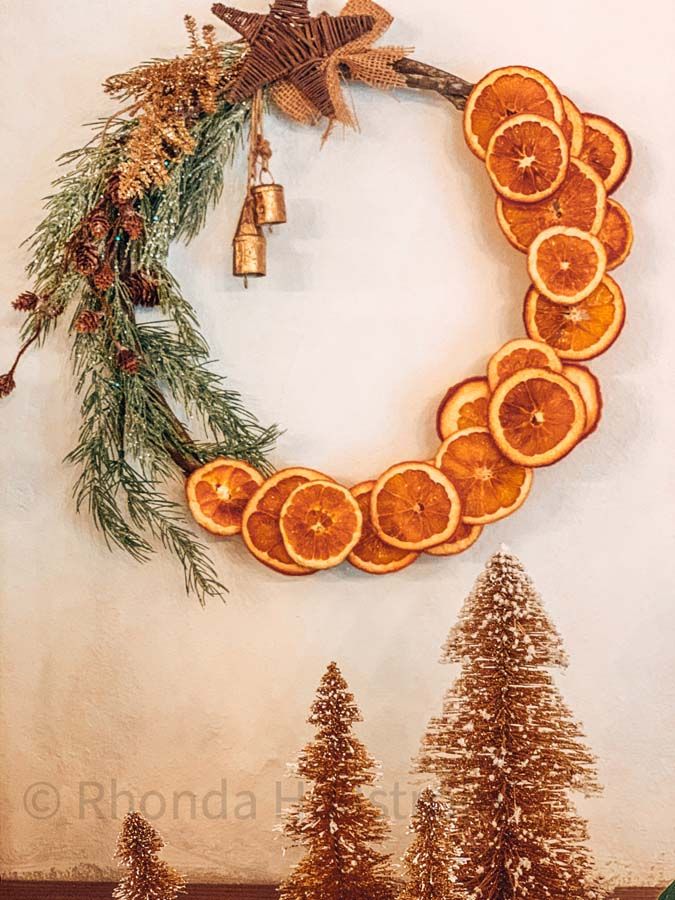 19. Dried Orange Slice Wreath