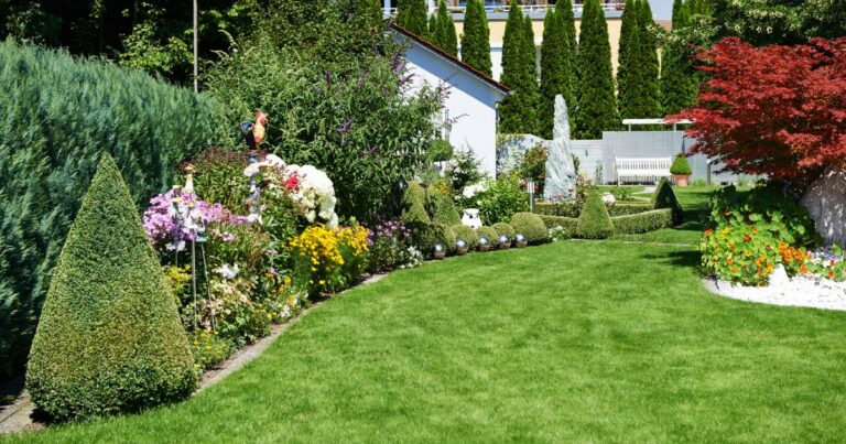 20 Front Garden Ideas to Try
