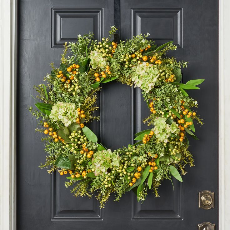 22. Hydrangea and Berry Wreath