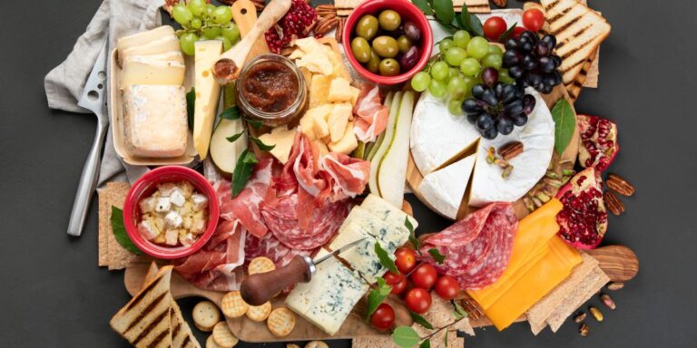Make Your Christmas Feast Unforgettable with These 25 Mouthwatering Holiday Appetizers