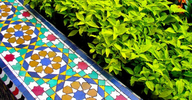 Add Warmth with Moroccan Garden Ideas for a Cozy Outdoor Escape