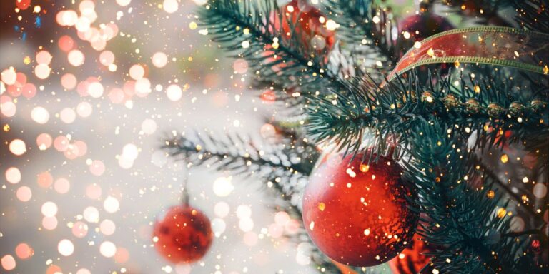 Create Magical Memories with These 20 Unique DIY Christmas Crafts