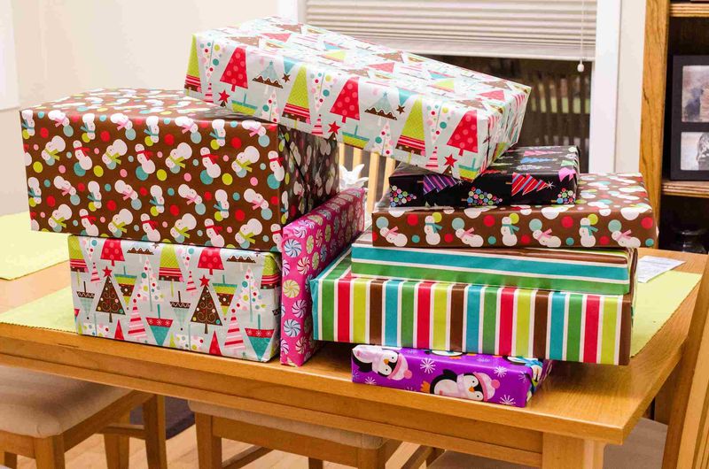 Gift Wrap Relay