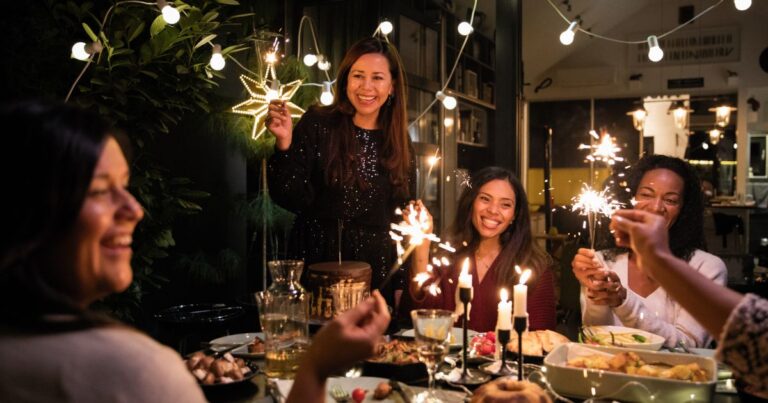 How to Host a Memorable Christmas Bash on a Budget