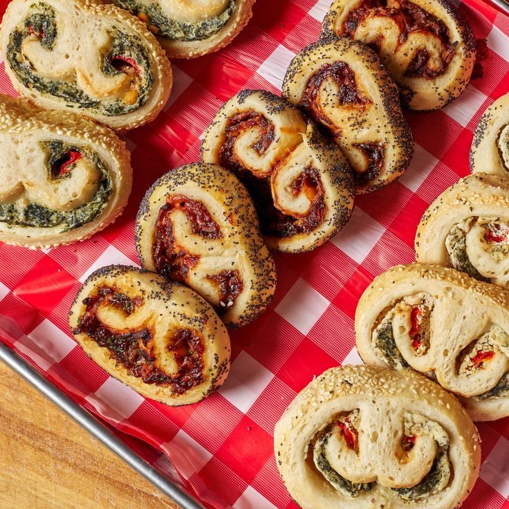 Pesto Palmiers