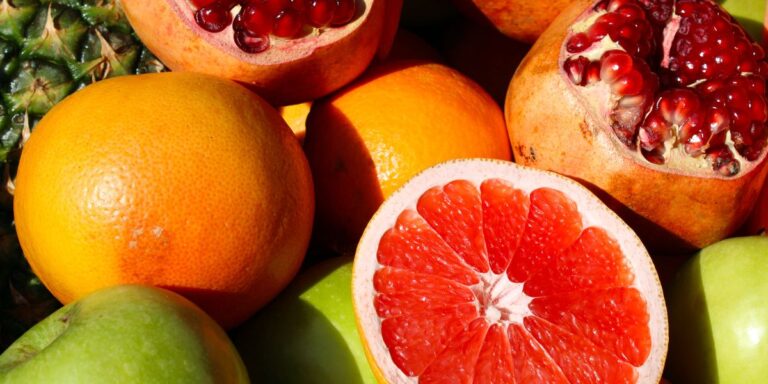 Savor Winter with 25 Healthy and Delicious Fruits
