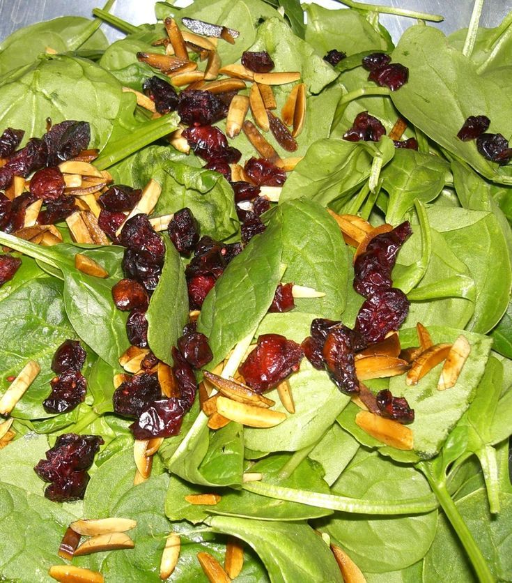 Spinach Salad with Cranberries