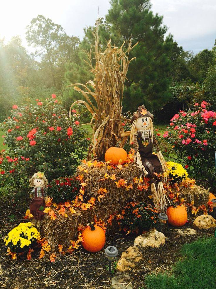 Straw Bale Display