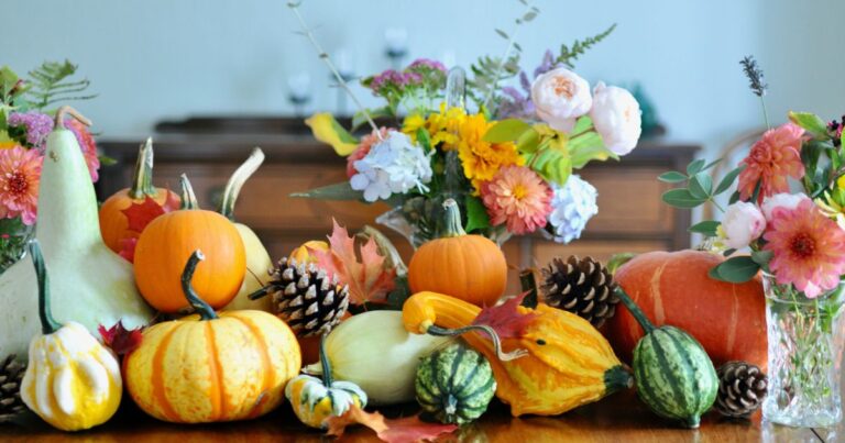 Transform Your Table with These 10 Thanksgiving Centerpieces