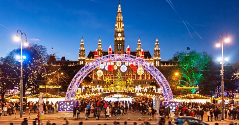 Unforgettable Global Christmas Markets to Visit This Year