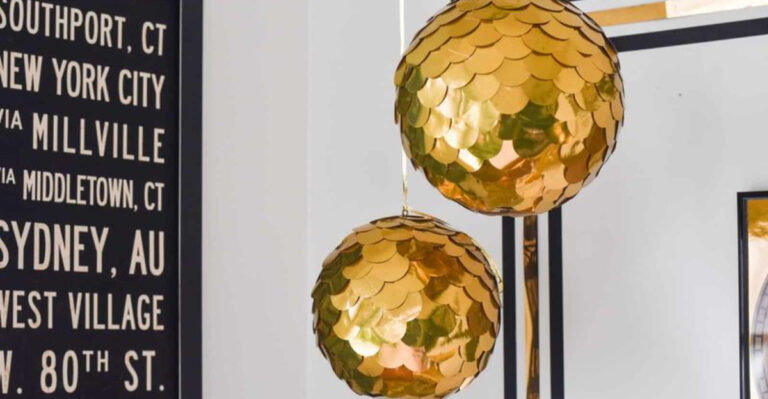 11 DIY New Year’s Eve Decorations That Will Wow Your Guests