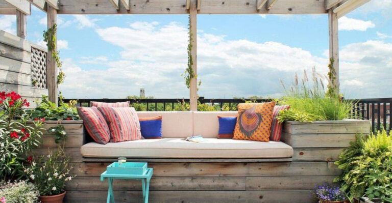 28 Brilliant Ways to Turn a Tiny Backyard Into a Dream Oasis