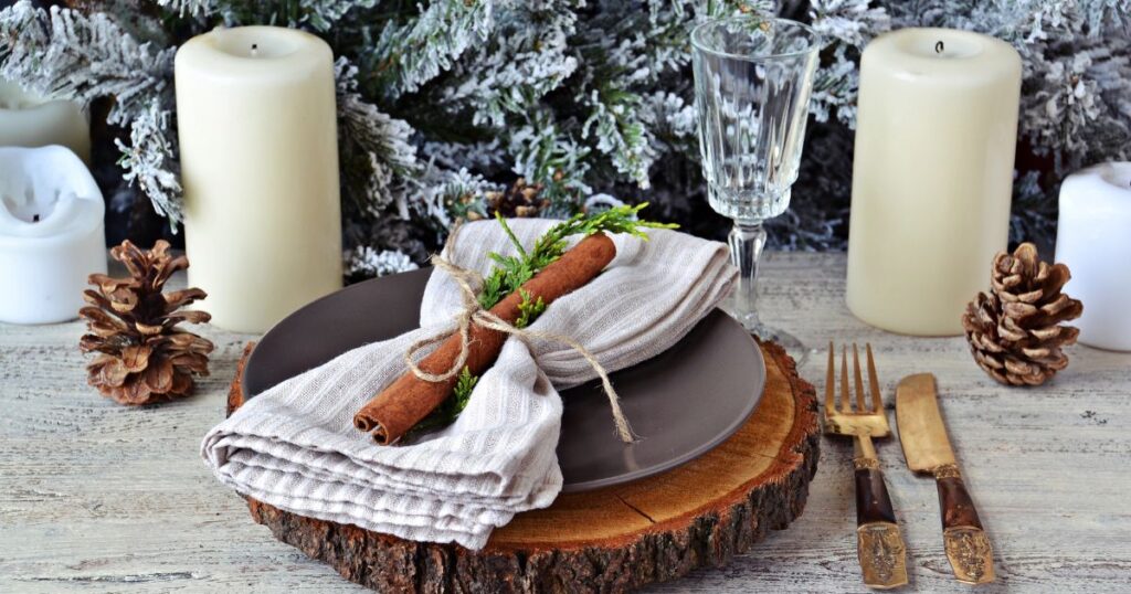 9 Creative Ideas for a Stunning Christmas Table