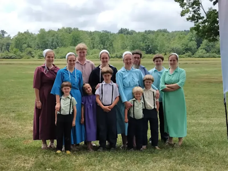 All Amish dress the same