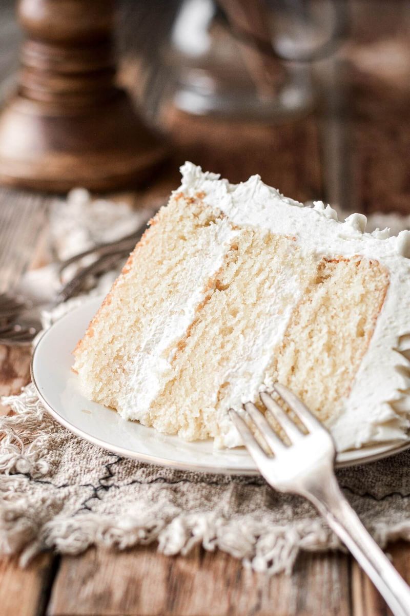 Almond Amaretto Cake