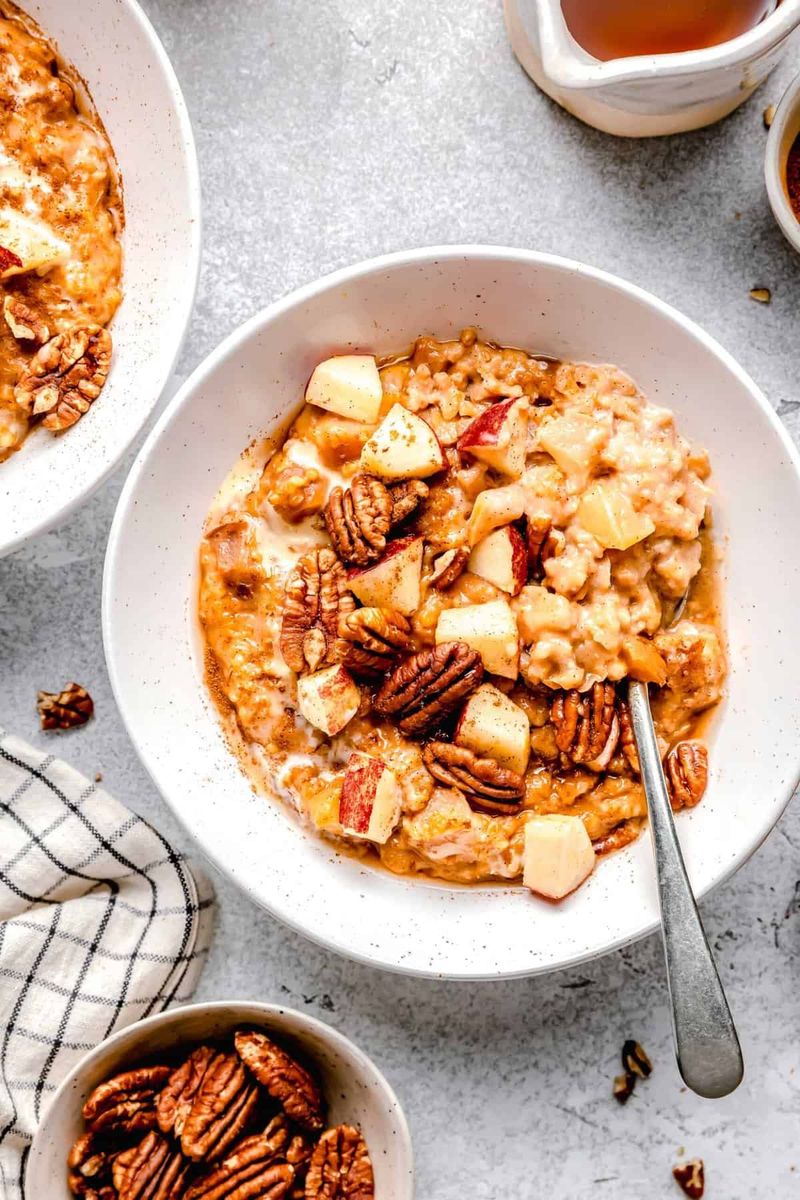 Apple Cinnamon Oatmeal