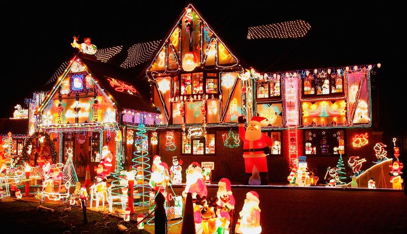 Christmas Light Displays