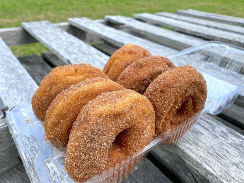 Connecticut: Apple Cider Donuts