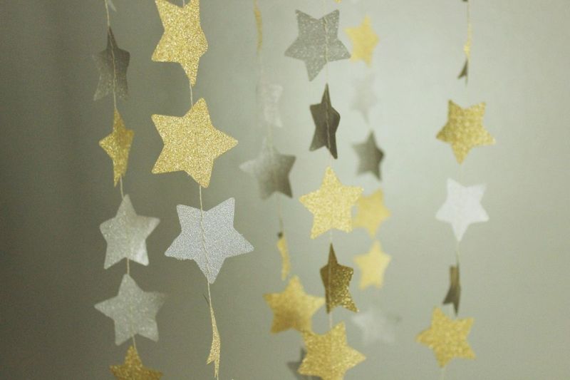 DIY Glitter Garland