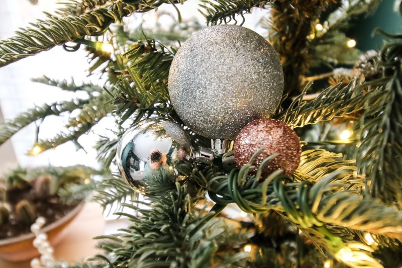 DIY Ornament Clusters