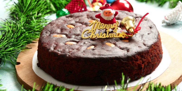 Elevate Your Christmas Baking with 28 Amazing Cake Ideas