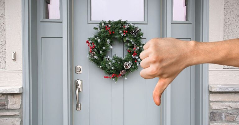 Forget the Door! Designers Reveal Surprising New Spots to Display Your Wreath in 2024