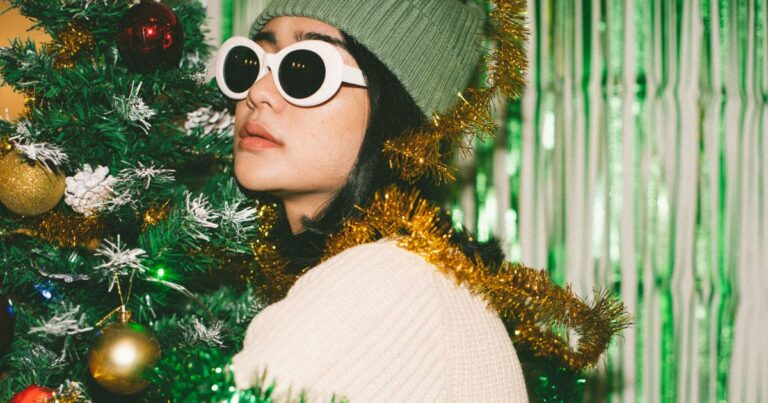 From Tacky to Trendy: How Millennials Are Reviving 1990s Christmas Décor