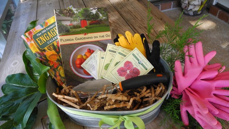 Gardener's Paradise Basket