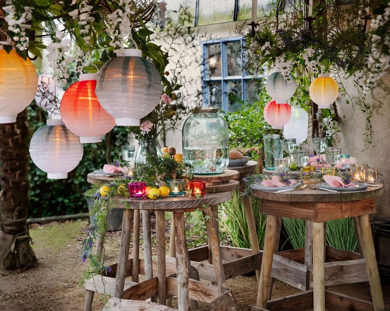 Hanging Lanterns