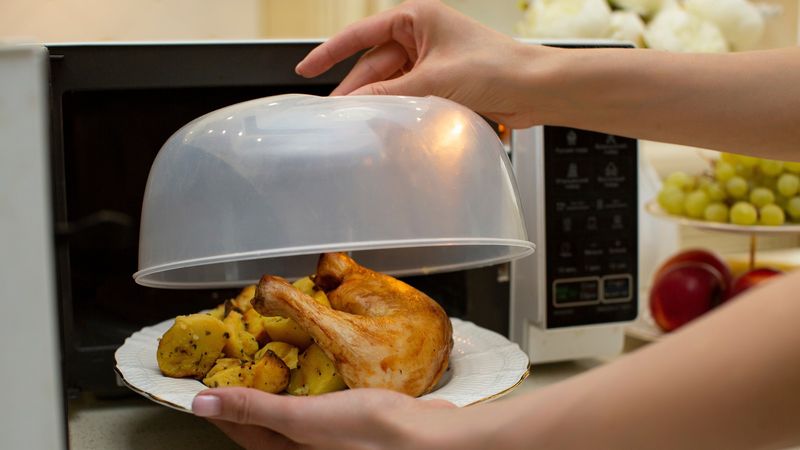 Reheating Food Improperly