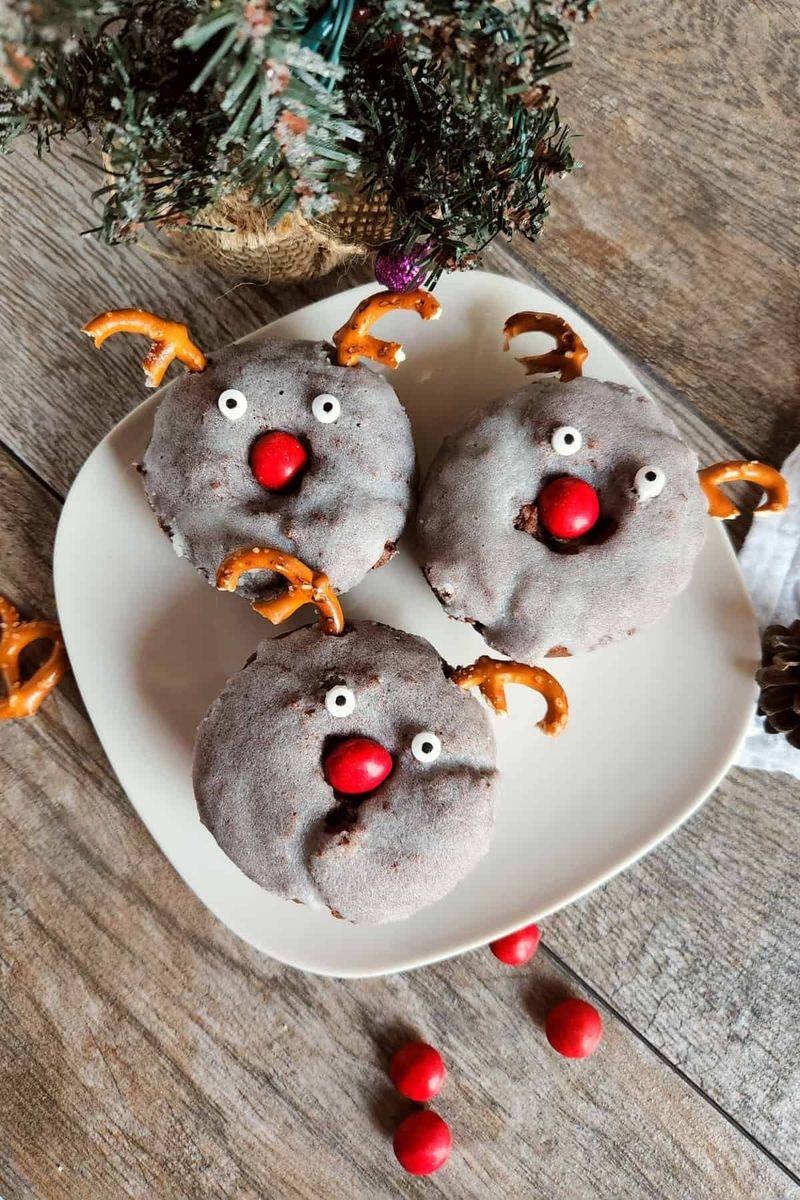 Reindeer Bagels