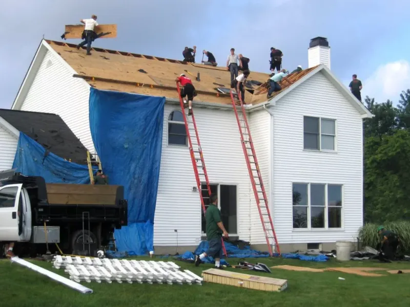 Roofing Work on Multi-Story Homes