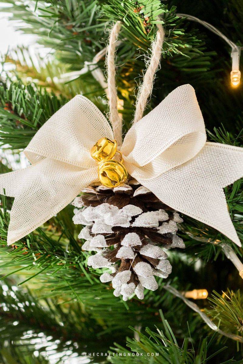 Rustic Pinecone Ornament