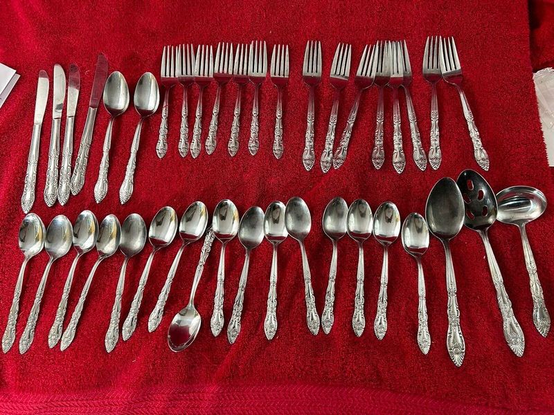 Silverware Sets