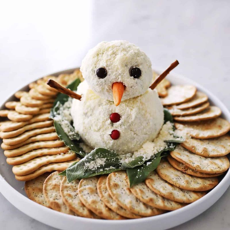 Snowman Cheeseballs