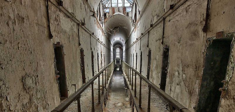 The Eerie Prison (Eastern State Penitentiary, Philadelphia)