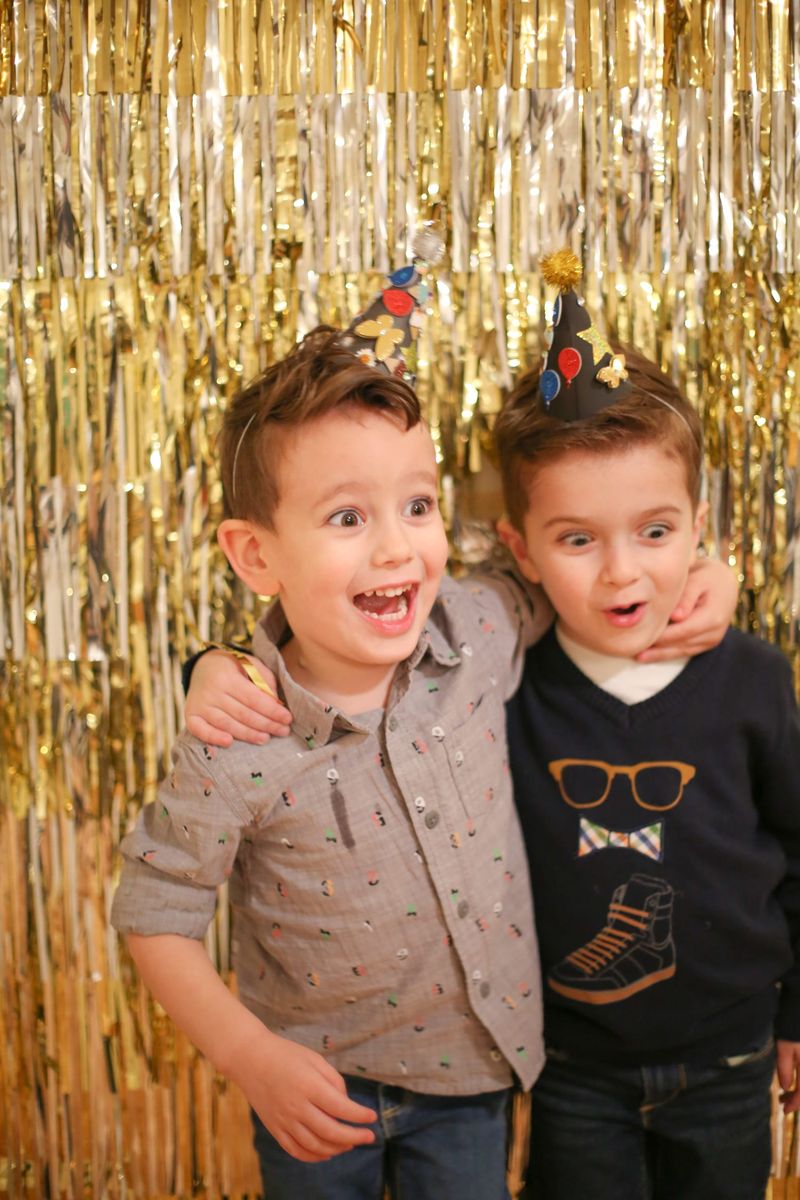 Tinsel Photo Backdrop