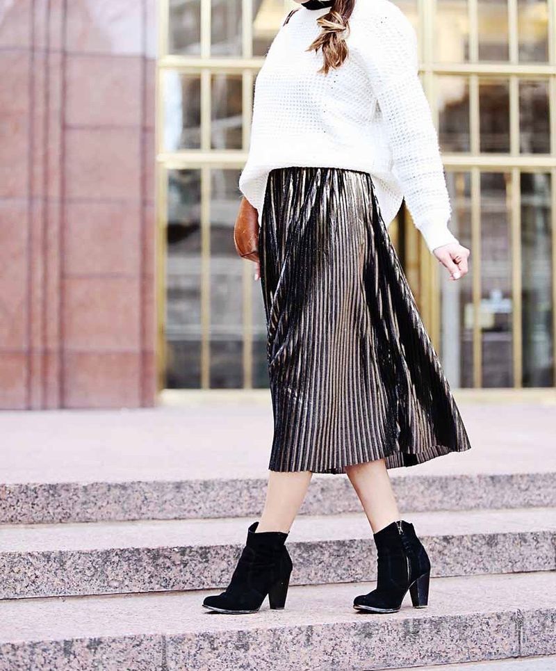 Trendy Metallic Skirt