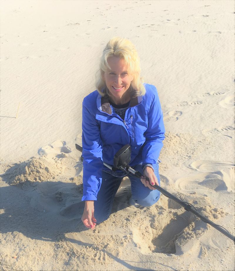 Using Metal Detectors on the Beach in Delaware