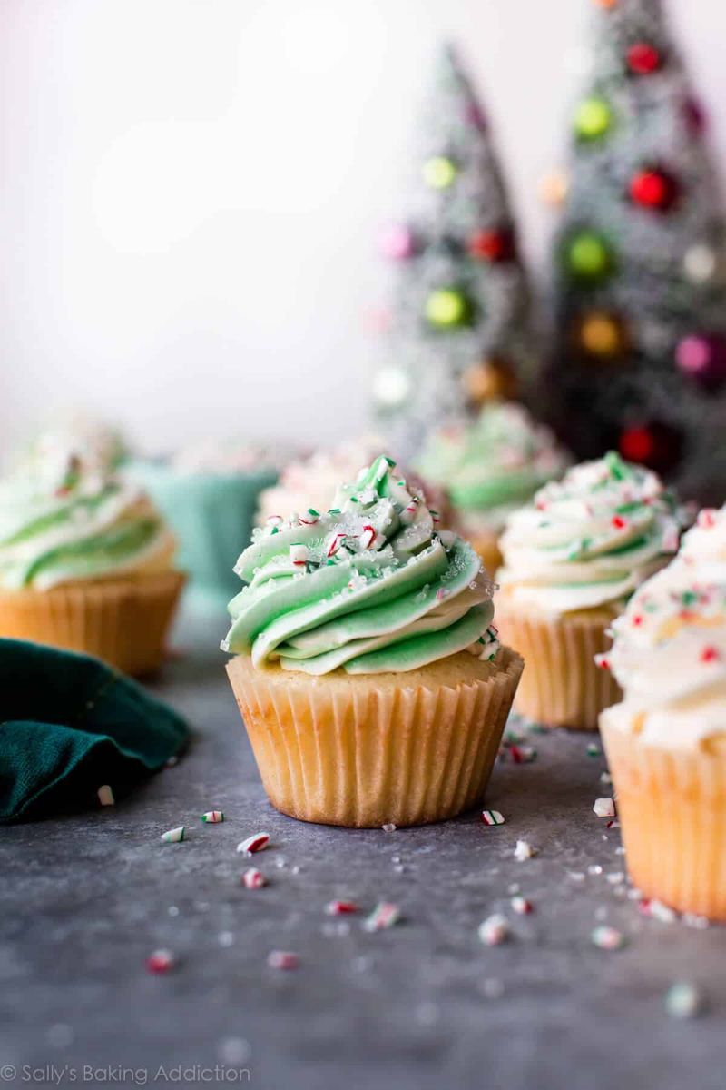 White Chocolate Peppermint Cupcakes