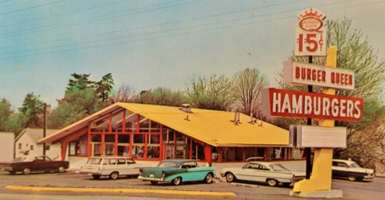 16 Iconic 1970s Drive-In Restaurants That Have (Mostly) Vanished