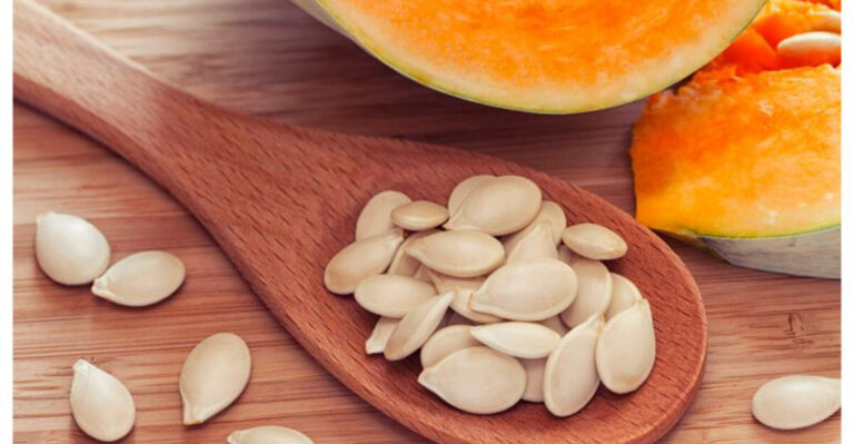 15 Surprising Benefits of Pumpkin Seeds That Doctors Don’t Talk About