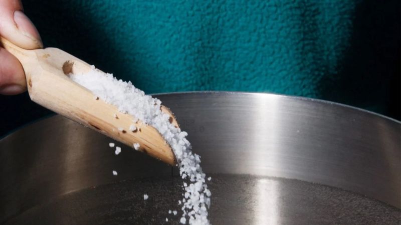 Salt Water for Sore Gums