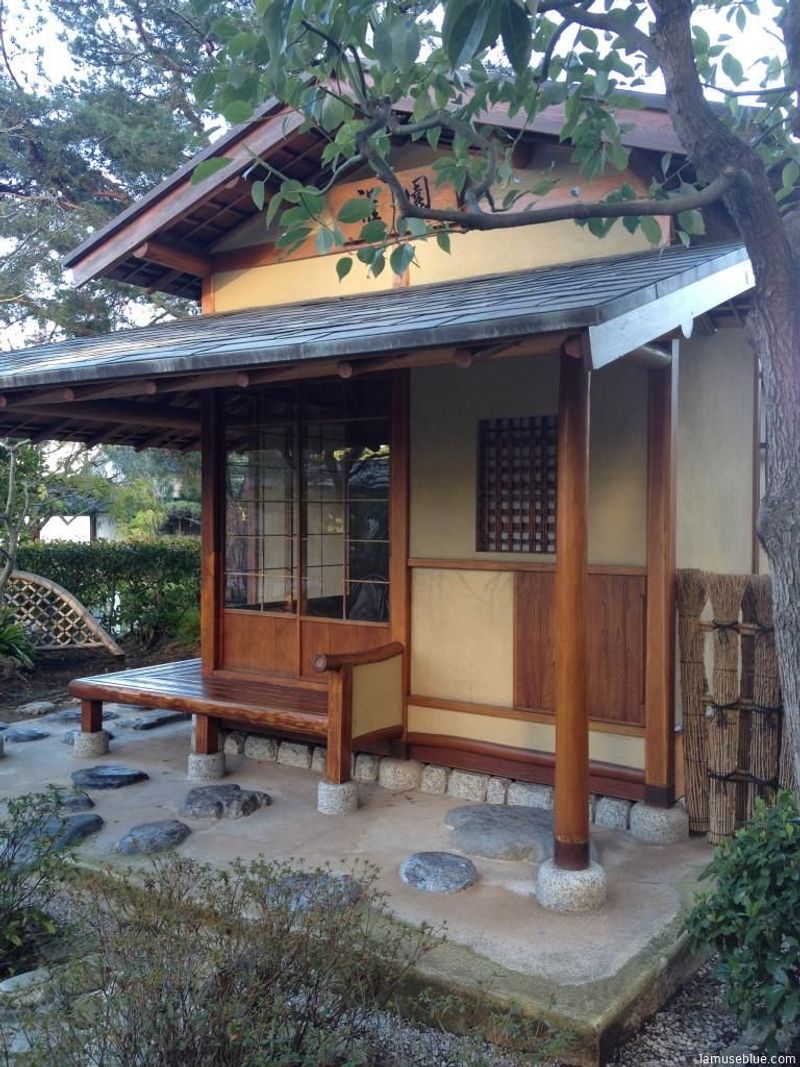 Tea House Nook