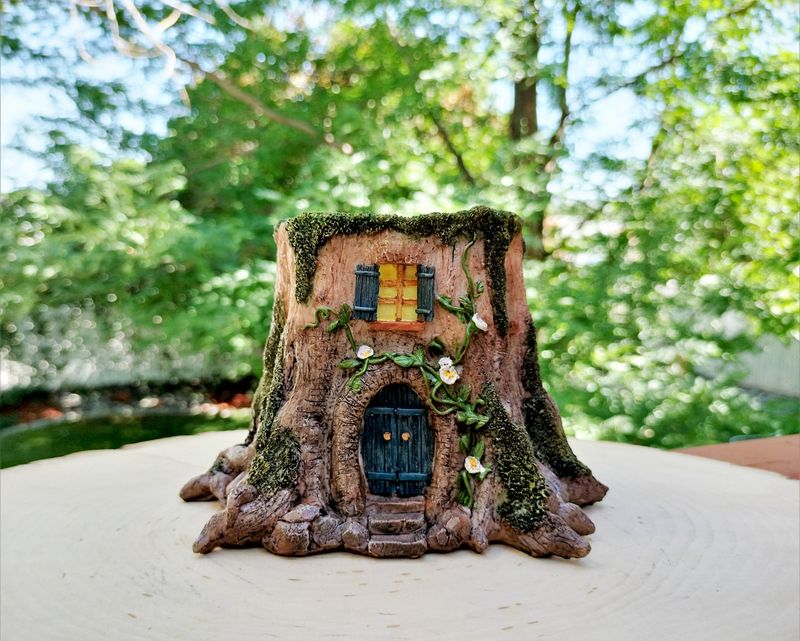 Miniature Hobbit Home